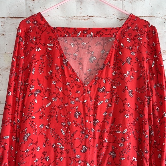 Gap long sleeve shift red floral M Square neck mini 3/4 length sleeves V back - Picture 8 of 10